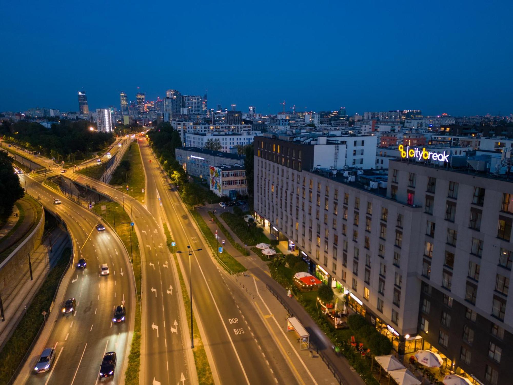 City Break Wolska Aparthotel Warszawa Exteriör bild